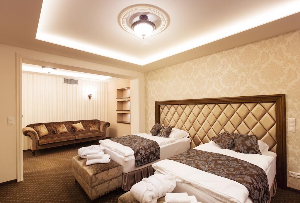 Hotel Dvorana Karlovy Vary Room photo
